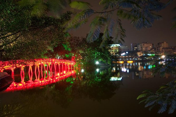 Private Evening Walking Tour - Cyclo & Water Puppet Show in Hanoi Old Quarter - What the private format really adds
