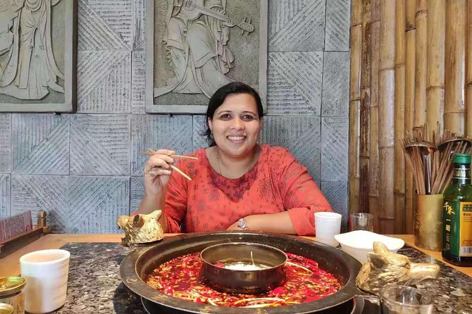 Private Half-Day Tour in Sichuan Culture Show with Hot Pot Dinner in Chengdu - What your $100 covers at dinner and the theater