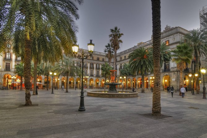 Private Tapas Walking Tour in Barcelona Old Town and Flamenco Show - Timing, meeting details, and practical cautions