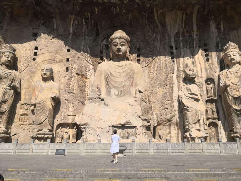 Private Tour: Longmen Grottoes, Shaolin Temple & Kungfu Show - Who should book this tour?