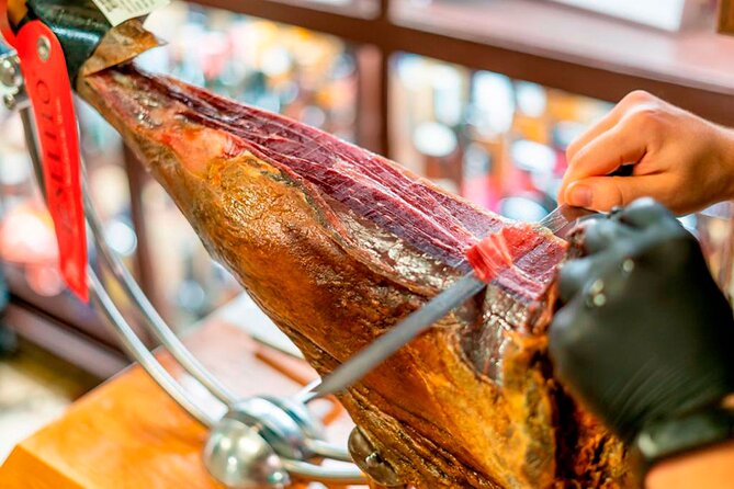 Private Tour: Tapas, Wine & Flamenco Show in Barcelona’s Old Town - Who gets the best value from this tour?