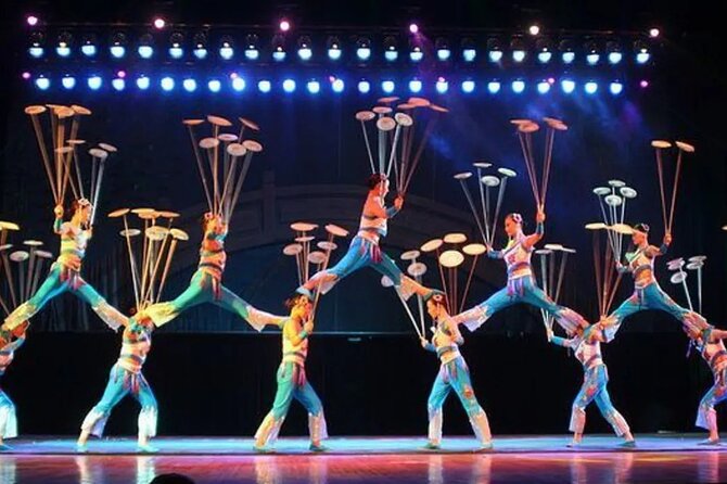 Private Tour to Pearl Market Acrobatic Show & Peking Duck Dinner - Who will get the most from the $158 price?