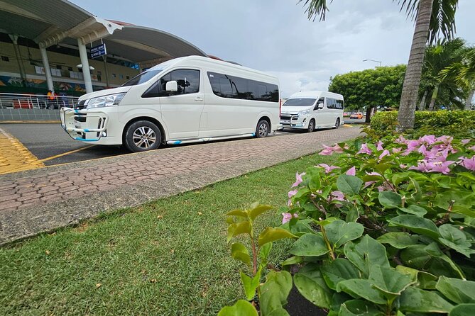 Private Transfer from and to Santiago-Cabarete-Sosua-POP - Meeting your driver at Cibao International Airport