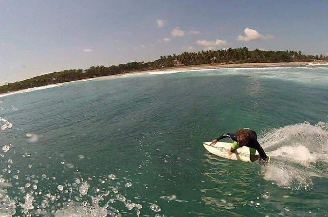 Professional surf lessons Dominican Republic, Cabarete, Encuentro - What beginners can realistically learn