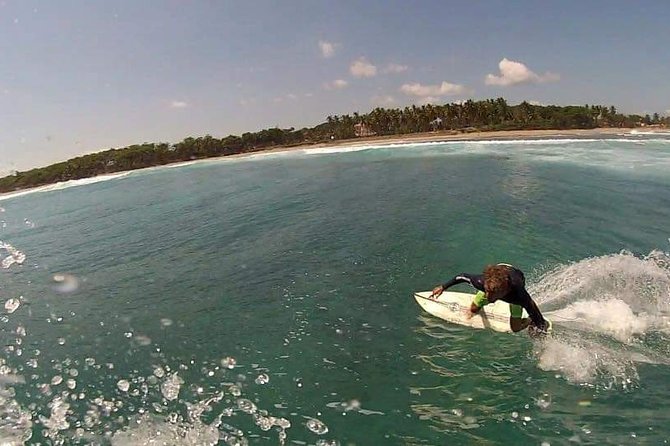 Professional surf lessons Dominican Republic, Cabarete, Encuentro - Weather, age, and booking details