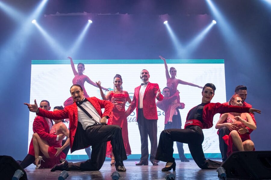 Puerto Iguazu Madero Tango Show - A large tango production in Puerto Iguazu