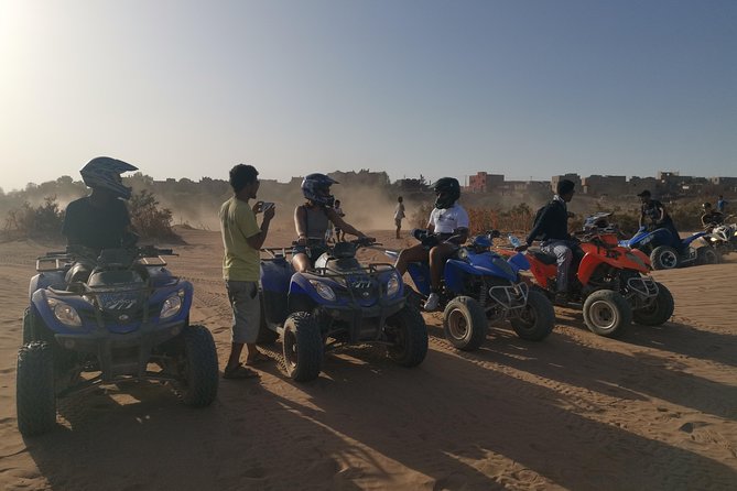 Quad, camel and dinner with show in the desert of Agafay - Who Will Get the Most From This Excursion