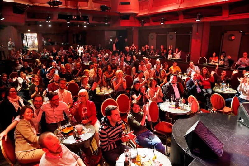 Quatsch Comedy Club Berlin: Die Live Show Entry Ticket - Seating categories and the value of arriving early