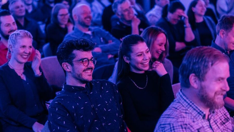 Quatsch Comedy Club Hamburg: Die Live Show - Why the German language matters so much