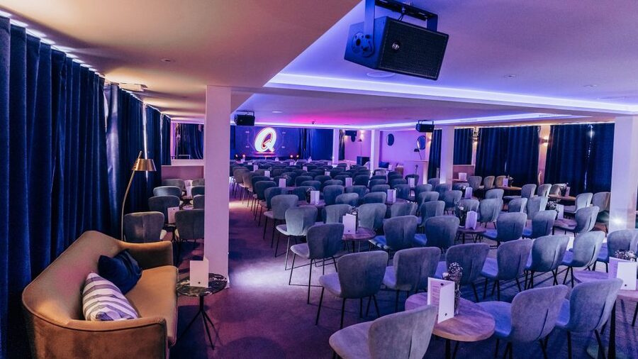 Quatsch Comedy Club Hamburg: Die Live Show - Should you book the Quatsch Comedy Club?