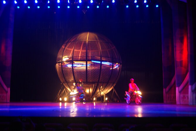 Red Theatre Beijing Acrobatic Show Tickets Official Booking - Who will enjoy this show most