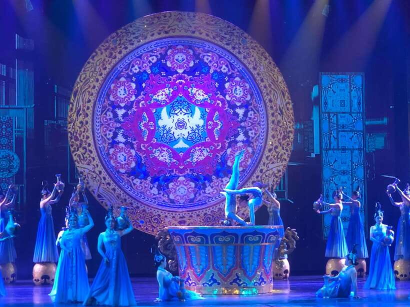 Red Theatre Beijing Acrobatics Show Ticket - A sensible plan for show day