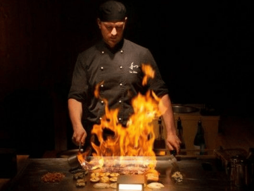 Reykjavík: 7-Course Teppanyaki Tasting Menu with Fire Show - What the Reykjavík teppanyaki evening is really like