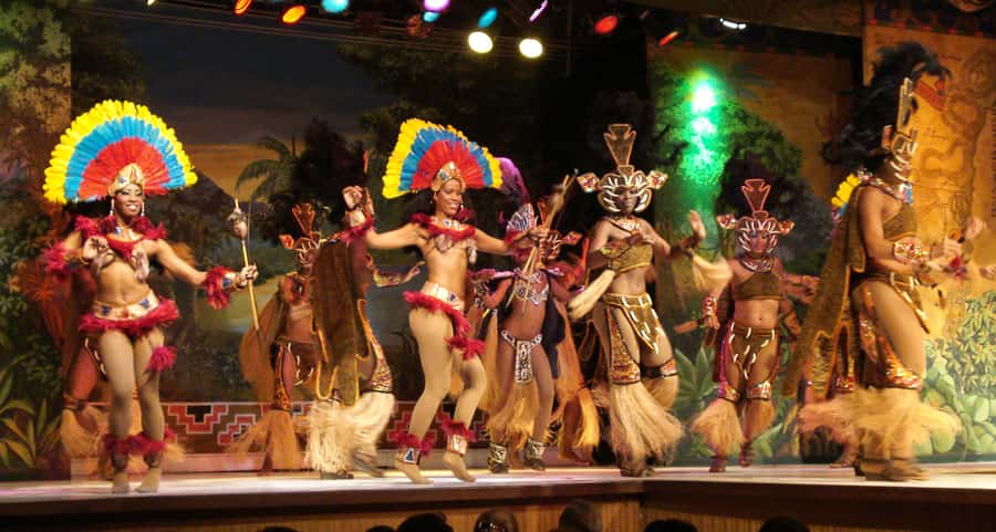 Rio: Ginga Tropical Folkloric Show & Optional Dinner - Costumes and variety are the clear strengths