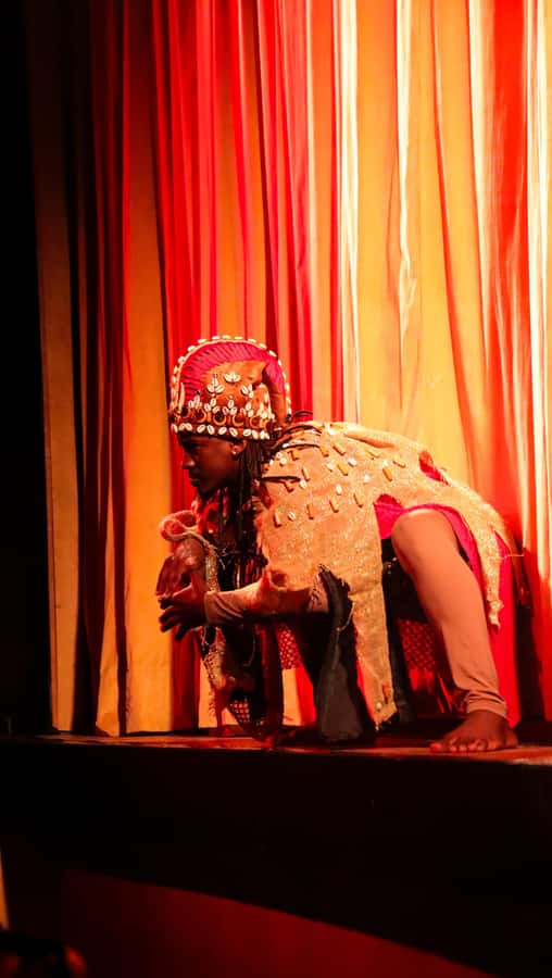 Rio: Ginga Tropical Samba and Folklore Show Ticket - From north to south through regional dance