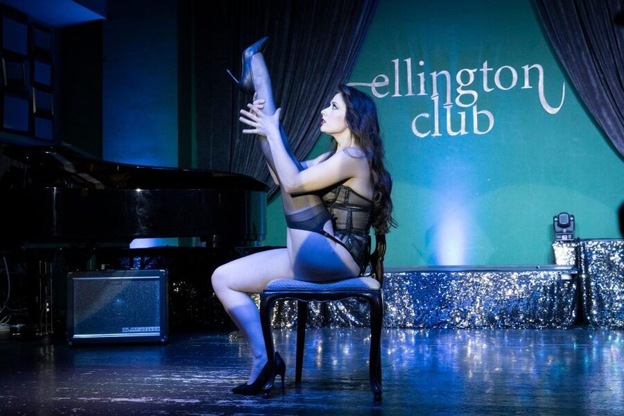 Rome: Cabaret Burlesque Show Experience with Dinner - Should You Book Verissima?