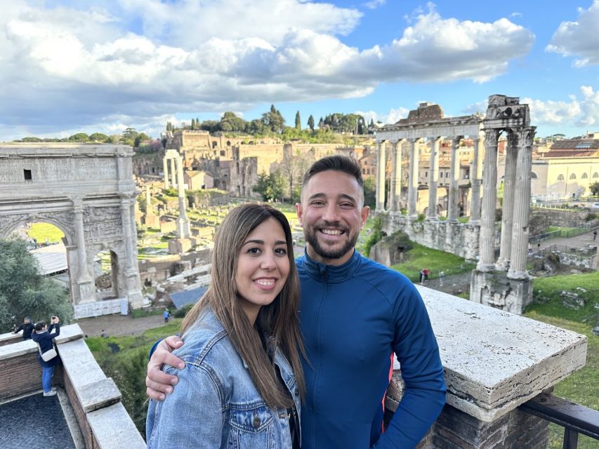 Rome: Colosseum, Circus Maximus, Forum & Ancient Rome Tour - Via dei Fori Imperiali and the Roman Forum