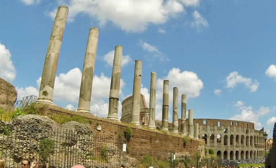 Rome: Roman Forum, Palatine, and Circus Maximus Tour - What to bring and what to leave behind
