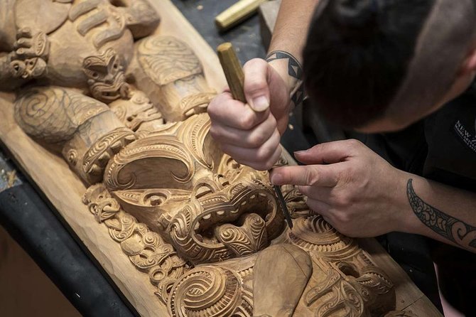 Rotorua Highlights Tour inc. Te Puia Tour, Lunch & Cultural Show - The main drawbacks to plan around