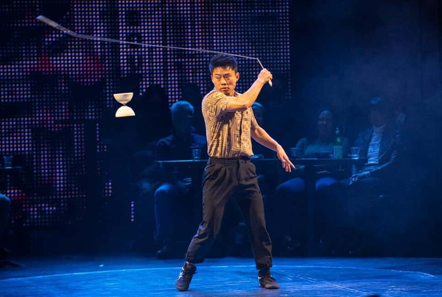 San Francisco: "Dear San Francisco" Immersive Acrobatic Show - Who should book this show?