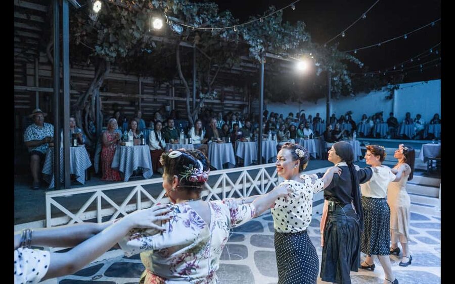 Santorini: The Greek Wedding Show - Booking details that can affect your evening