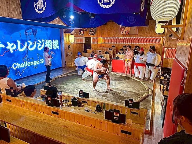 Sapporo: Sumo Show Experience with Japanese food & Photo - Choosing Between Beef, Crab, and Vegetarian Meals