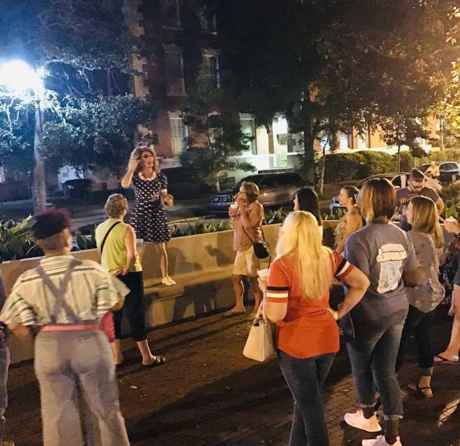 Savannah: Drag Queen Guided Pub Crawl with Sing-a-Longs - Singing, dancing, and the art of joining in