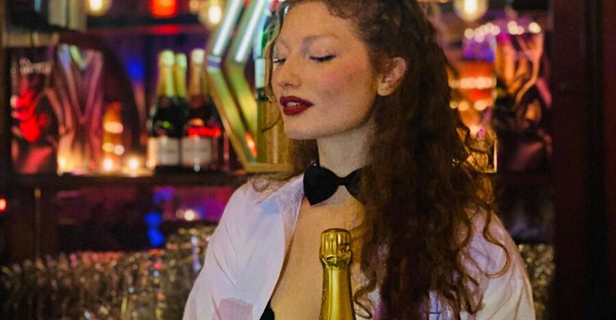 Secret Square Paris : Parisian Strip-Tease Cabaret Ticket - Key points to know before you book