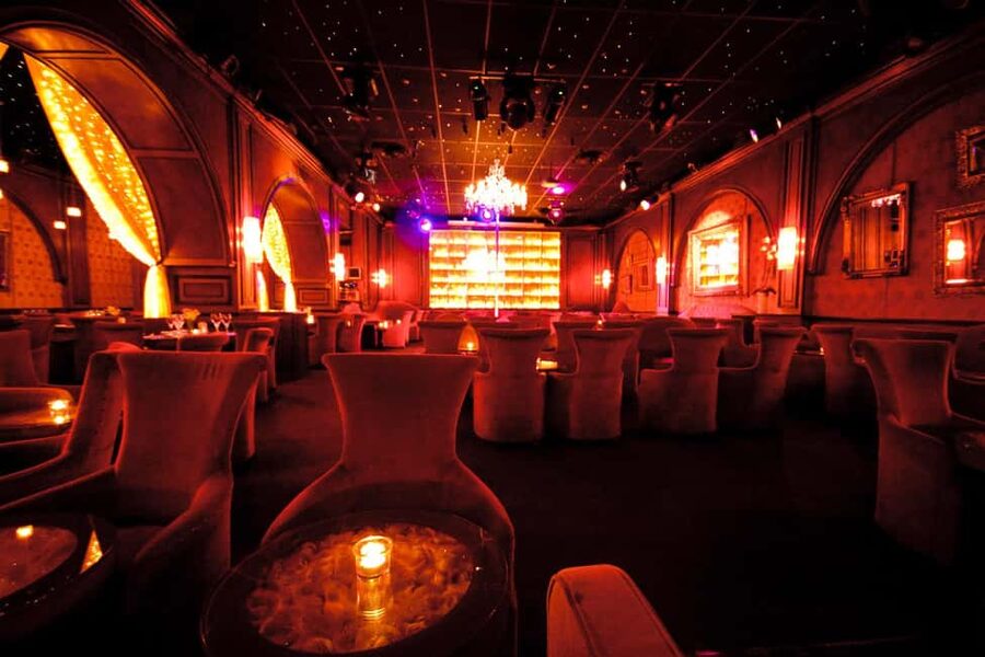 Secret Square Paris : Parisian Strip-Tease Cabaret Ticket - Should you book Secret Square Paris?