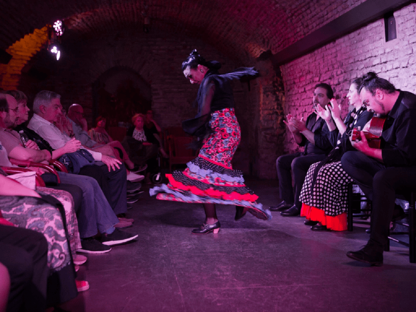 Seville: Flamenco Dreams Show with Drink in an Arabic Vault - What happens before the music begins