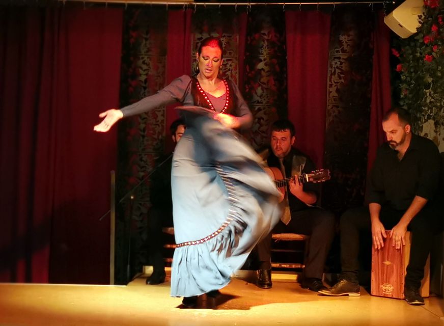 Seville: Flamenco Show at Tablao Flamenco Andalusí - Guitar sets the mood before the dance