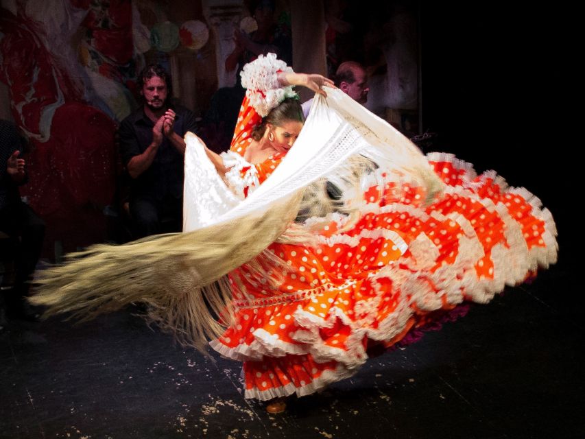 Seville: Live Flamenco Show at "Teatro Flamenco Triana" - What happens during the one-hour performance