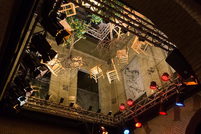 Seville: Puro Flamenco Show - Museo del Baile Flamenco - A close-up introduction to Seville flamenco