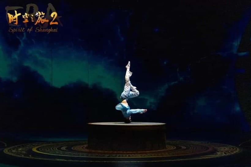 Shanghai Circus World ERA Acrobatic Show Discount Tickets - Arriving at Shanghai Circus World on Metro Line 1