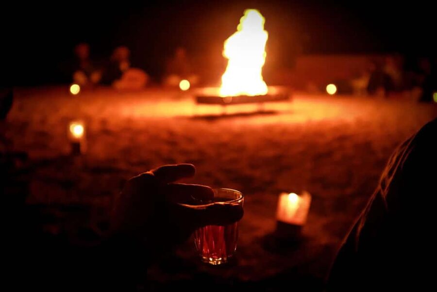 Sharm El-Sheikh: Camel Riding, Stargazing, BBQ Dinner & Show - Barbecue dinner under the desert sky