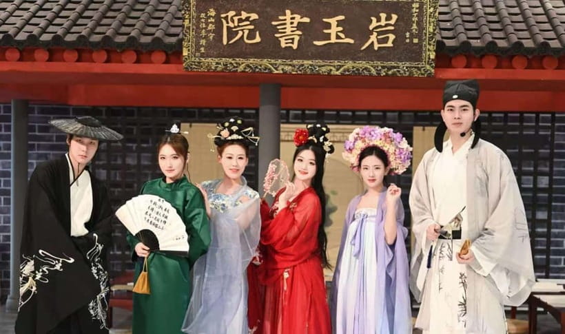 Shenzhen: Immersive Tang Dynasty Banquet Show - Who will enjoy this experience most