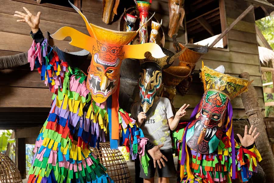 Siam Niramit Phuket Show Ticket with Dinner & Transfers - Practical tips for a better evening
