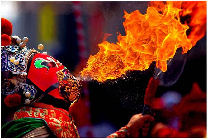 Sichuan Culture Opera Show in Chengdu - What happens inside Shufeng Yayun Teahouse