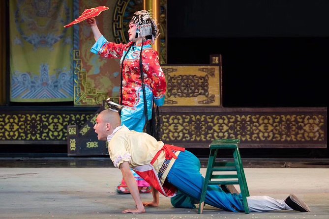 Sichuan Opera Show with Hotel Pickup - Fire-spitting and the show’s comic edge