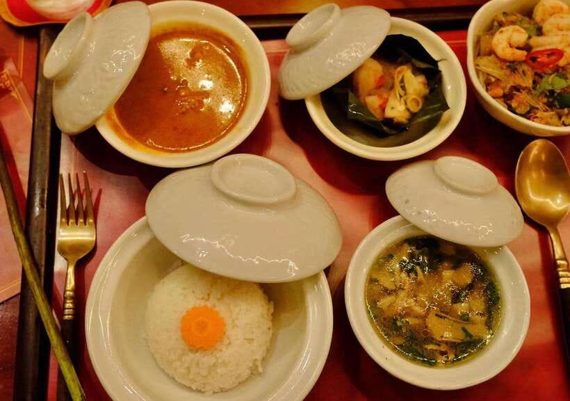 Siem Reap: Amazon Angkor Buffet Traditional Fairy Dance Show - What the $21 buffet gives you