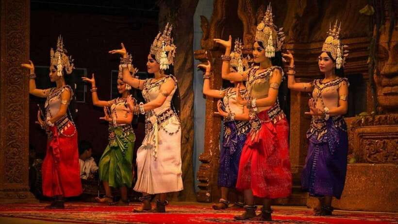 Siem Reap: Apsara Dance Show and Dinner with Hotel Pickup - Key points to know before booking