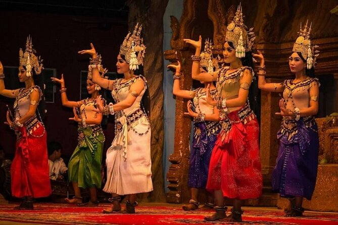Siem Reap: Apsara Dance Show & Dinner with Tuk-Tuk Transfers - Key points at a glance