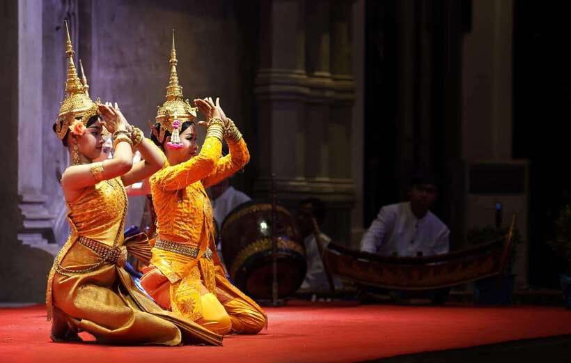 Siem Reap: Apsara Show Including Dinner & Hotel Pickup - Why Apsara dance is worth seeing