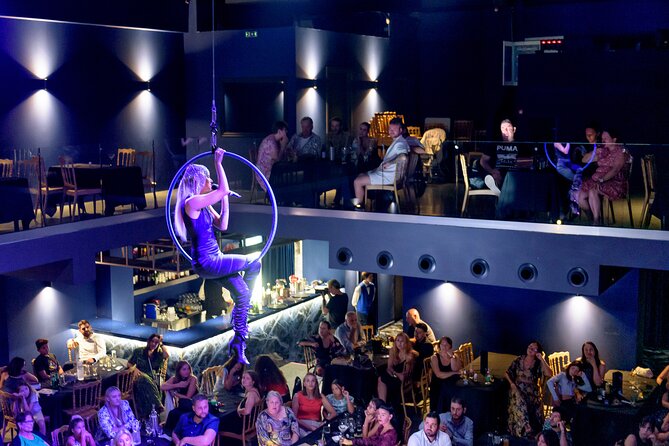 Spectacular Dinner-Show - Booking, cancellation, and age details