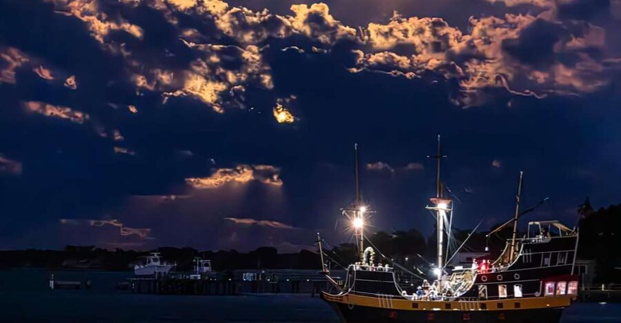 St. Augustine: The Black Raven Rum Runners Pirate Show (21+) - Meeting the Ship at St. Augustine Municipal Marina