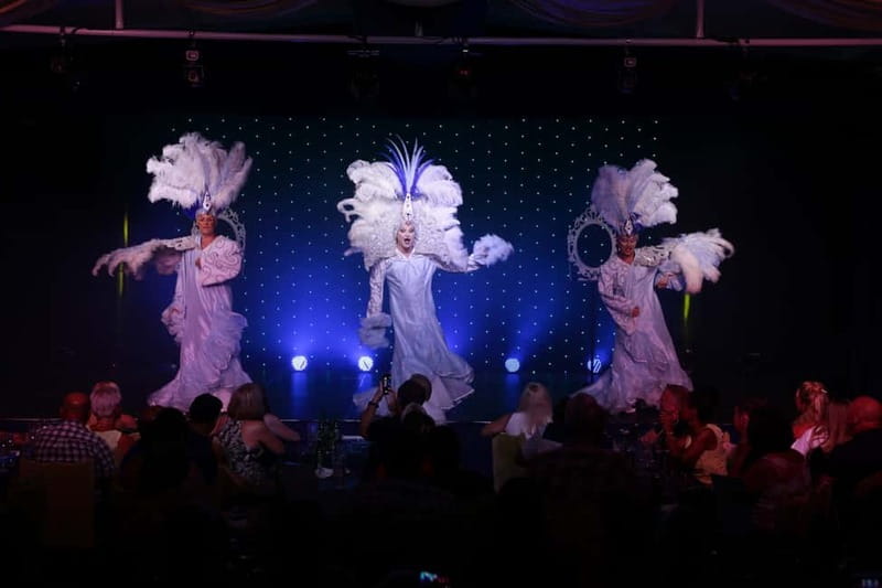 Stardust Variety Show - Key points to know before booking