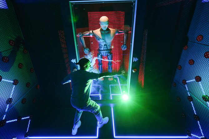 Step Inside the Game Show – The Crystal Maze LIVE Experience - The Maze Master makes the difference