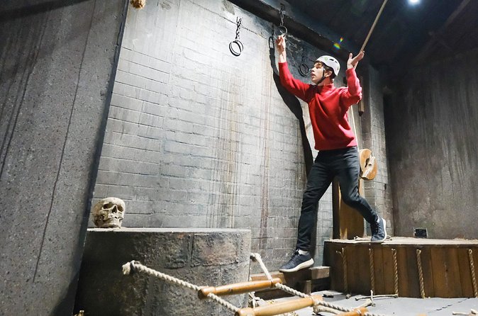 Step Inside the Game Show – The Crystal Maze LIVE Experience - Who should book The Crystal Maze LIVE Experience?