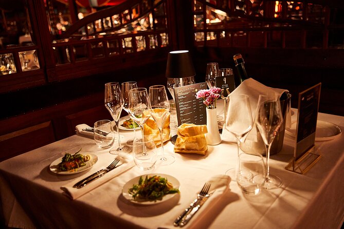 Strauss Dinner Show - Is the $95.82 Price Good Value?