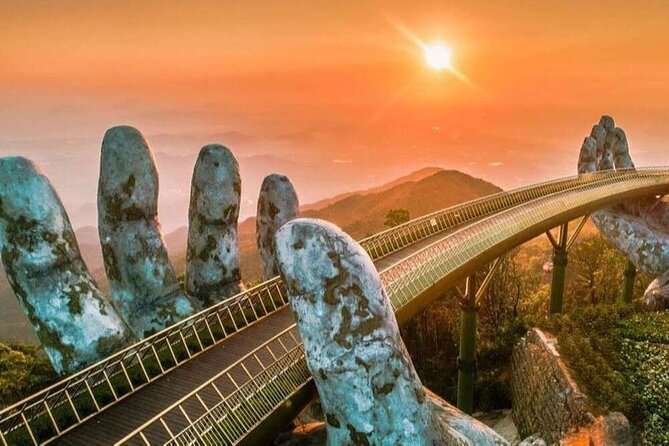 Sunrise My Son-Golden Bridge-Dragon Bridge Show & Seafood Meals - What this Da Nang day is really trying to do